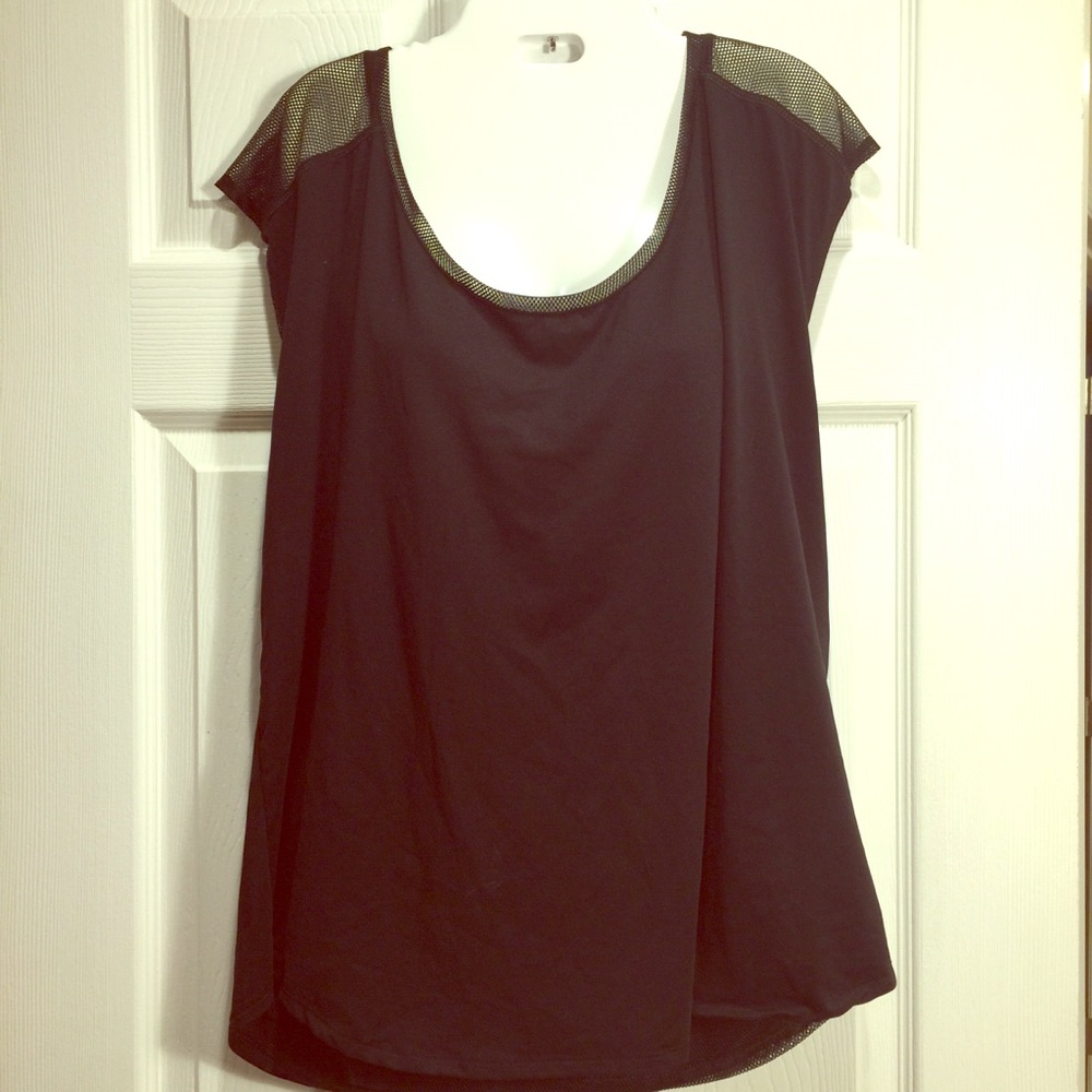 XXL Fabletics top